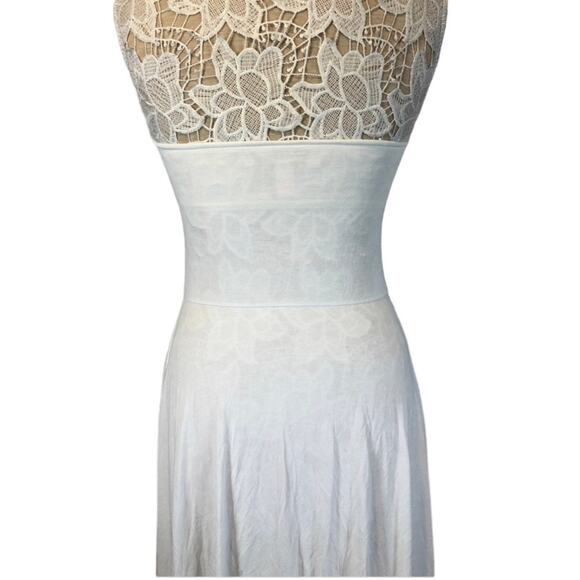 Victoria’s Secret Long White Strapless tube dress built in bra 34 D size medium - Picture 15 of 16